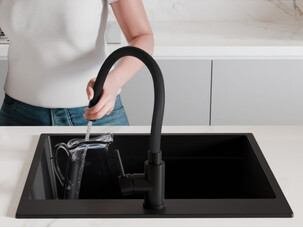 Baterie de bucătărie FLEX cu gura de scurgere flexibilă Primagran 6020